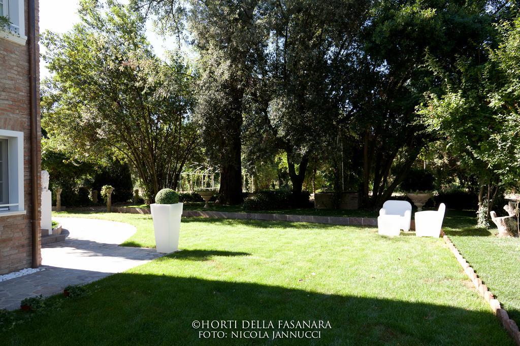 Horti Della Fasanara Guest House Ferrara Eksteriør bilde