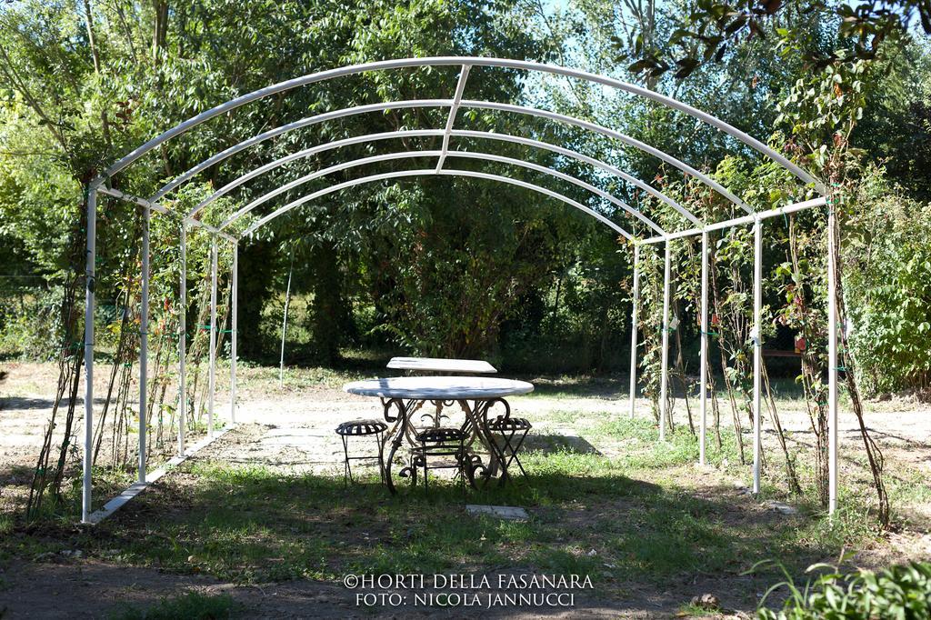 Horti Della Fasanara Guest House Ferrara Eksteriør bilde