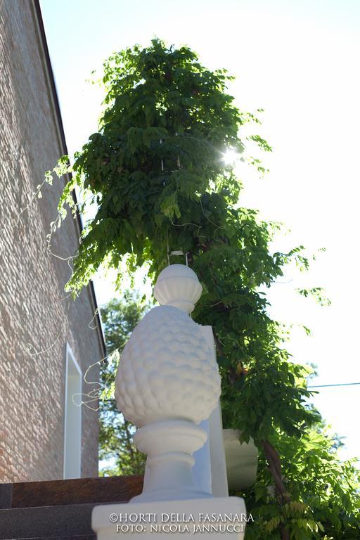 Horti Della Fasanara Guest House Ferrara Eksteriør bilde